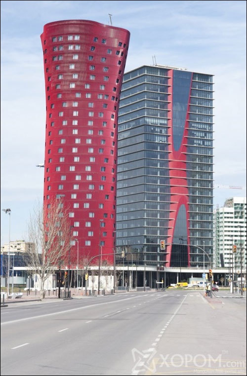 Porta Fira Towers in Barcelona, Spain - Inspiring Hotels Architecture